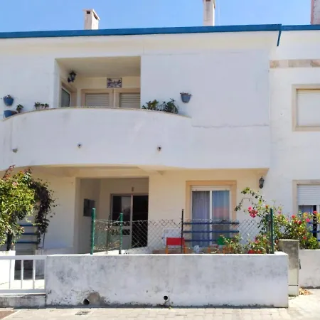 No Coração Da Aldeia Apartamento Atouguia Da Baleia