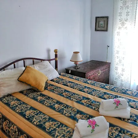 Apartamento No Coração Da Aldeia Atouguia Da Baleia